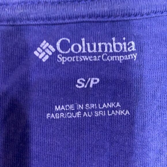 Super Soft, thin Ladies Columbia S/P Purple Graphic Tee Shirt - Picture 3 of 7